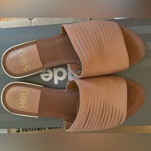 Franco Sarto Sandles